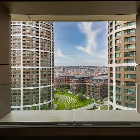 Skypark Luxe Living Ii Bratislava