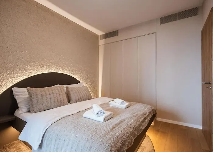 Skypark Luxe Living Ii * ブラチスラヴァ