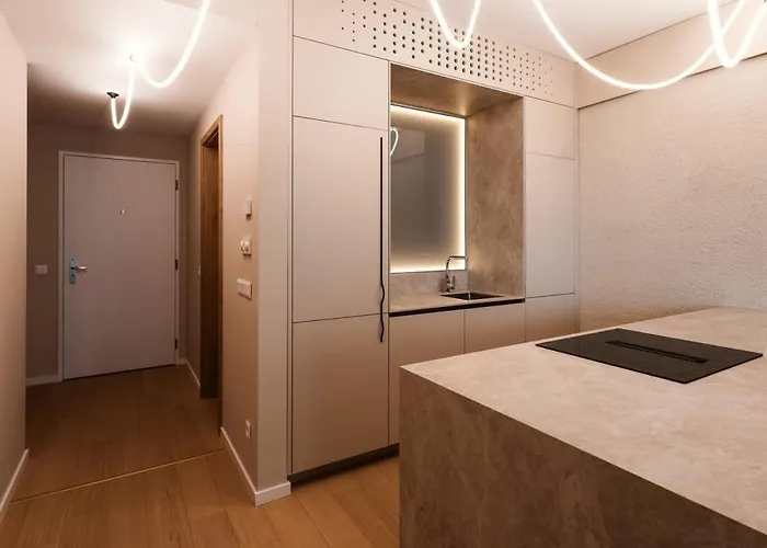 Skypark Luxe Living Ii アパート *